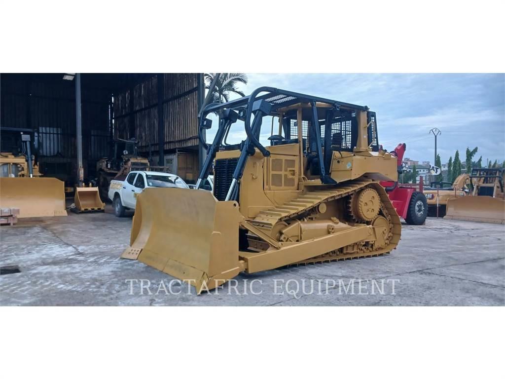 CAT D6RXL Pásové dozéry