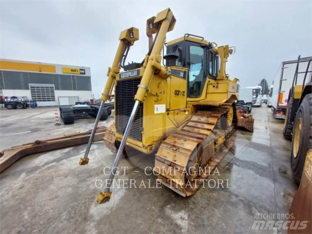 CAT D6T Pásové dozéry