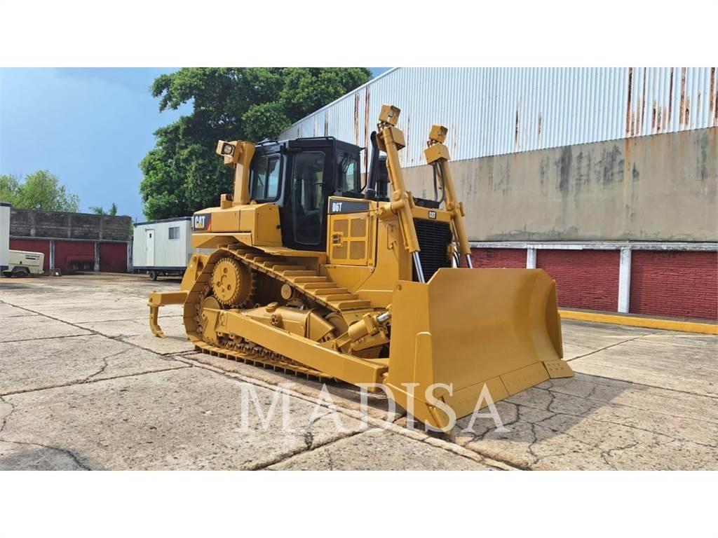 CAT D6T Pásové dozéry