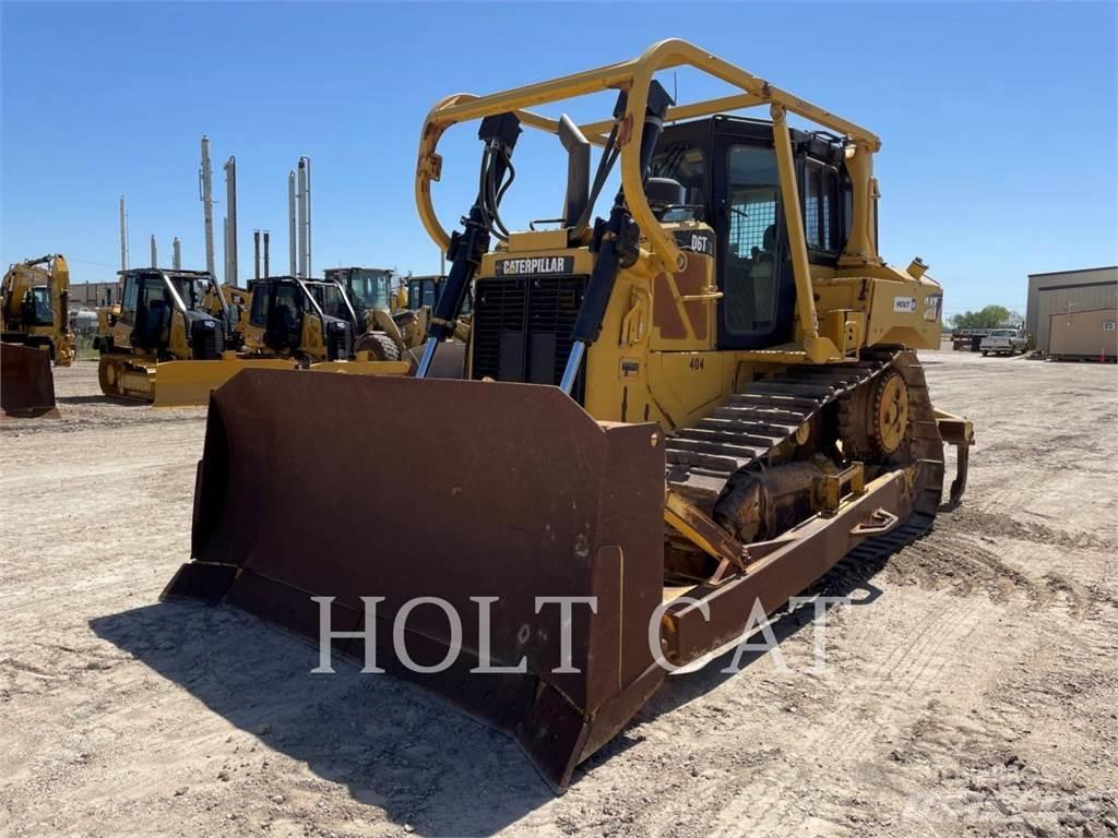 CAT D6T Pásové dozéry