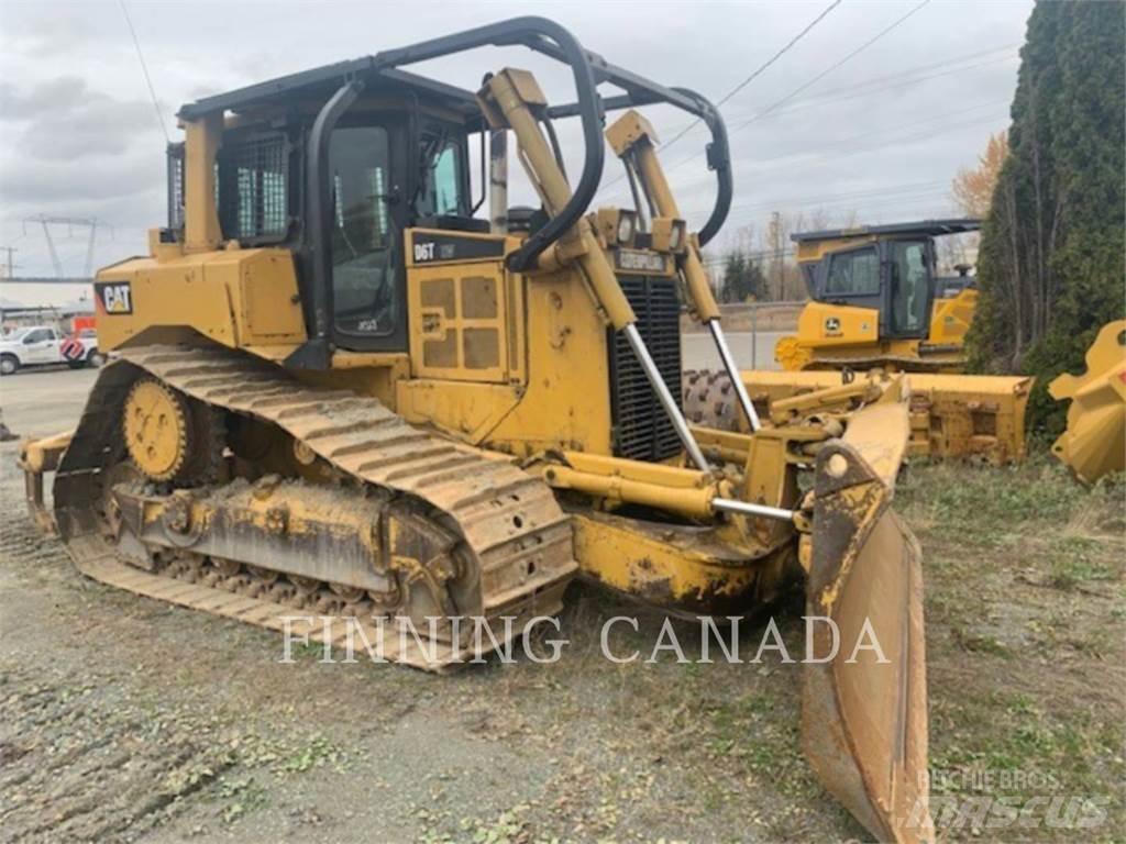 CAT D6T Pásové dozéry
