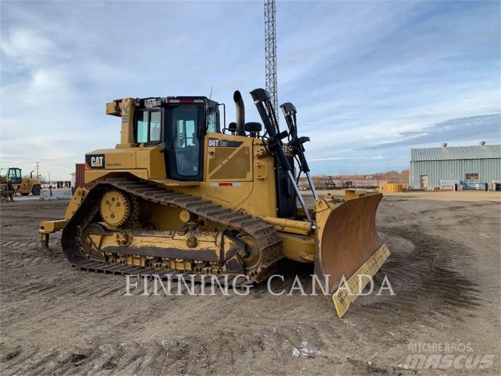 CAT D6T Pásové dozéry