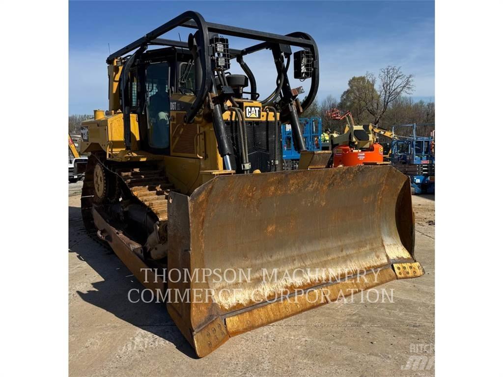 CAT D6T Pásové dozéry