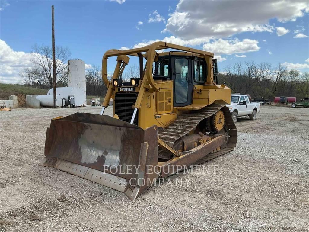 CAT D6T Pásové dozéry