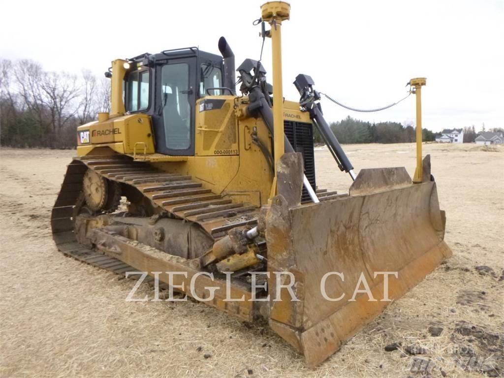 CAT D6T Pásové dozéry