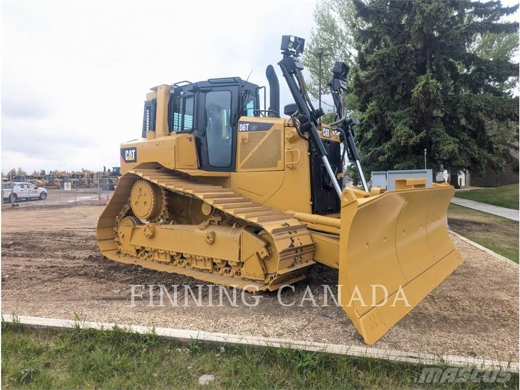 CAT D6T Pásové dozéry