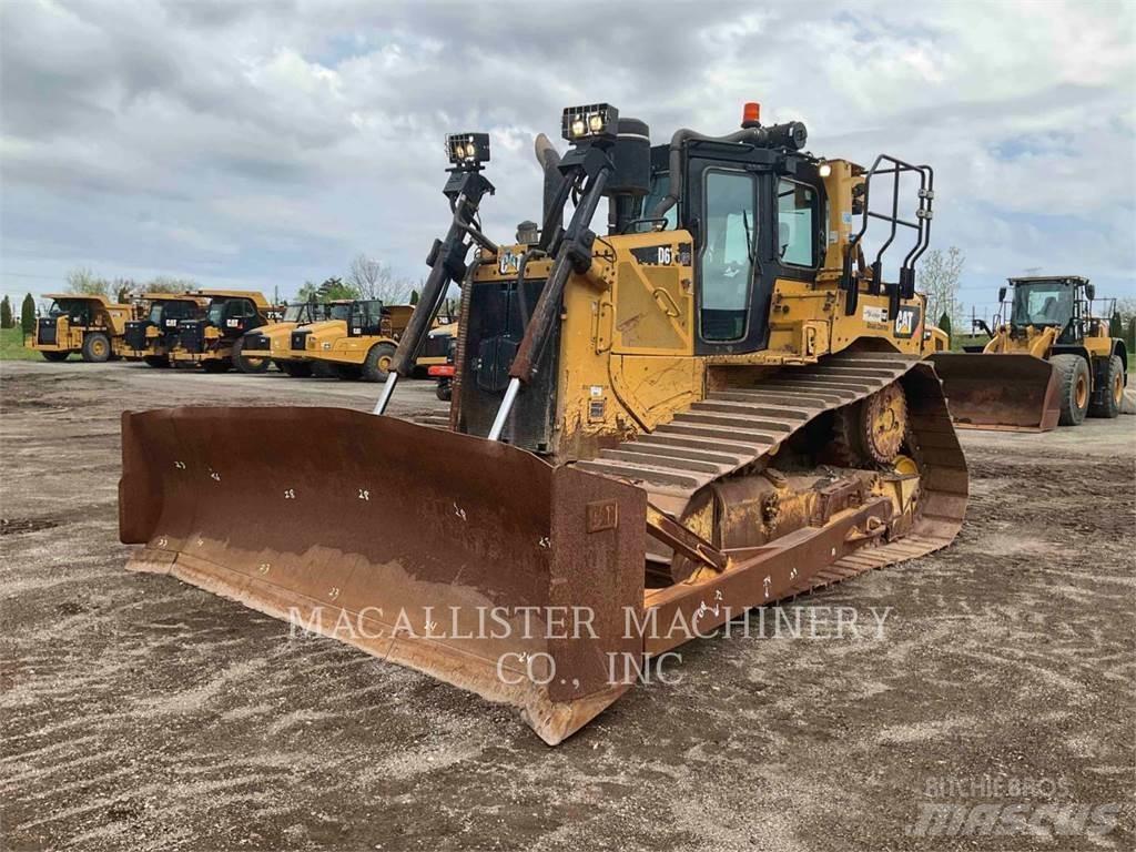 CAT D6T Pásové dozéry