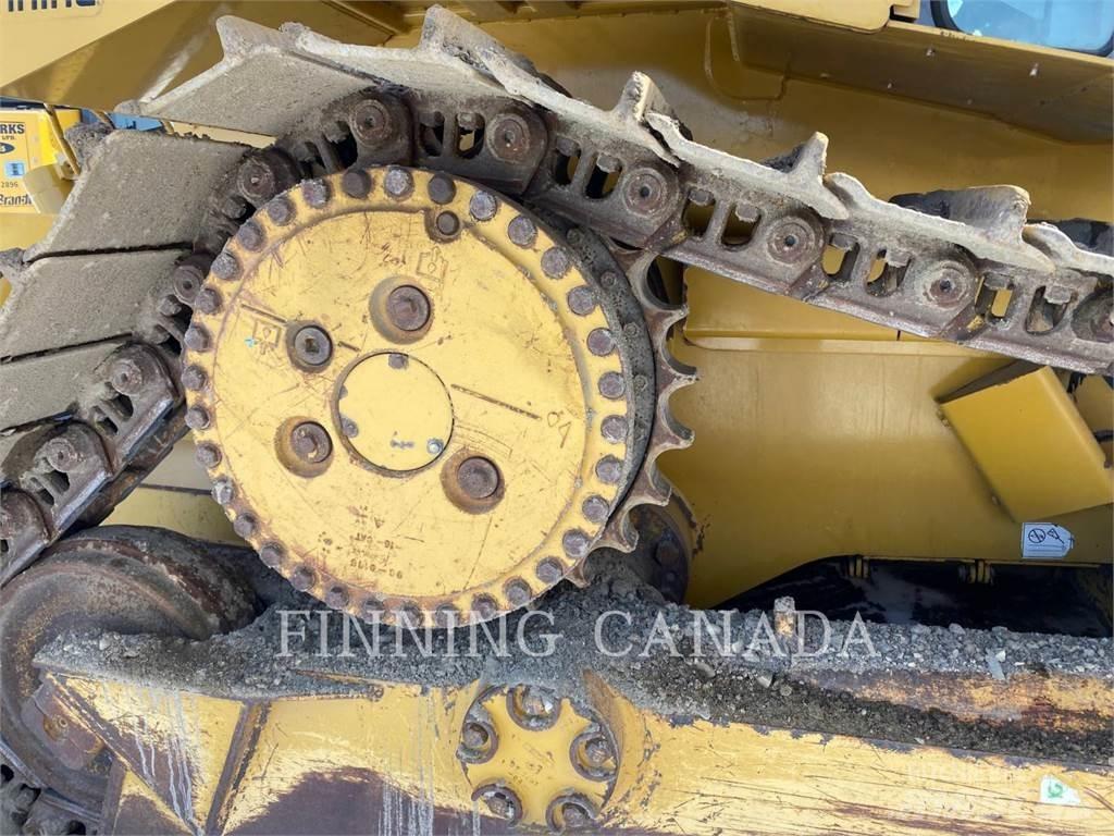 CAT D6T Pásové dozéry