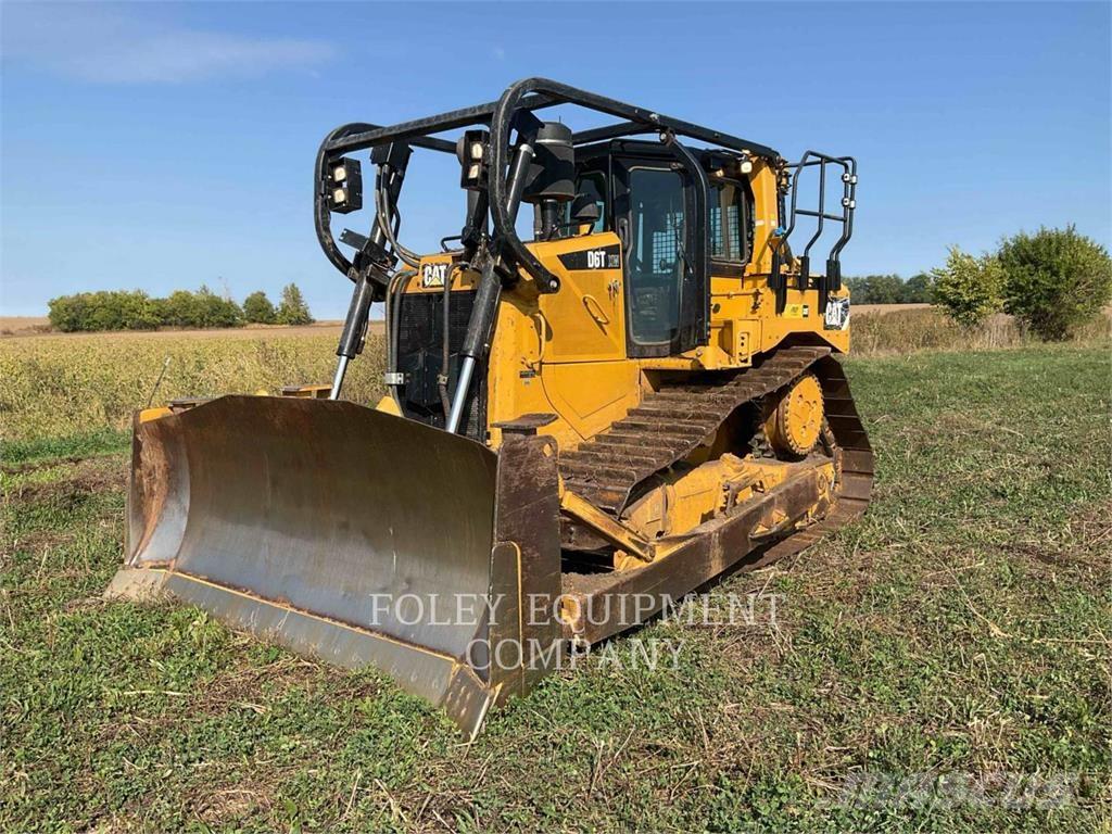 CAT D6T Pásové dozéry