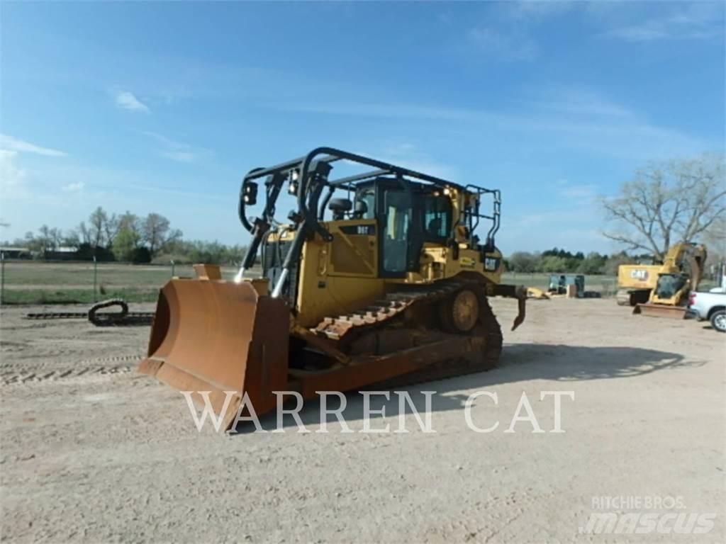 CAT D6T 4XLARO Pásové dozéry
