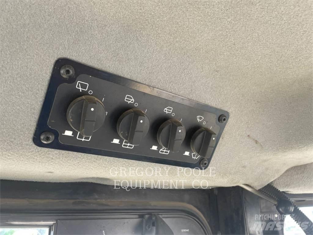 CAT D6T LGP Pásové dozéry
