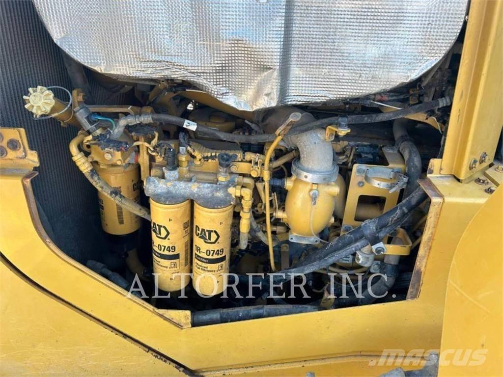 CAT D6T LGP Pásové dozéry