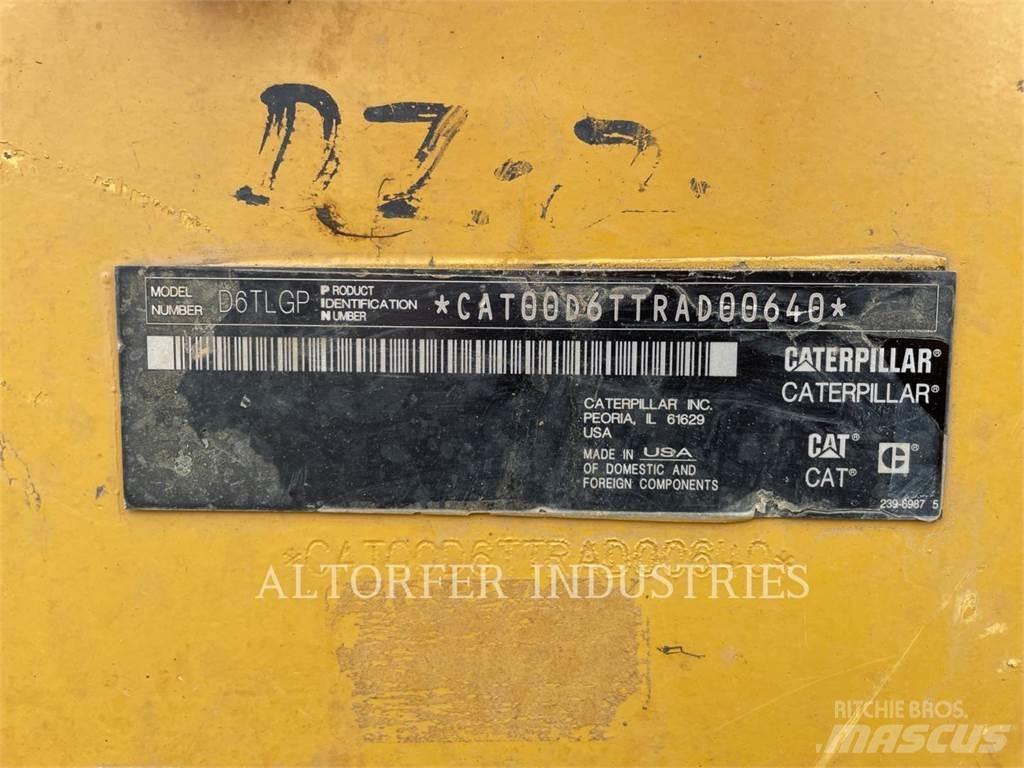 CAT D6T LGPPAT Pásové dozéry