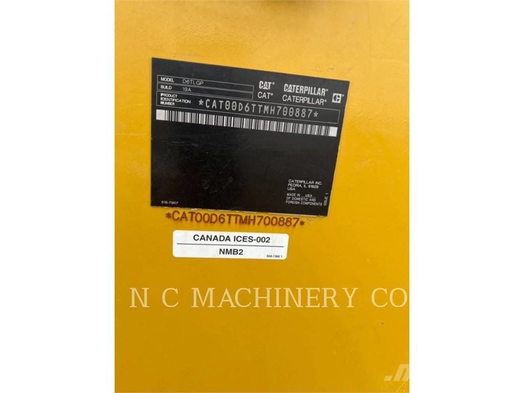 CAT D6T LGPVP Pásové dozéry