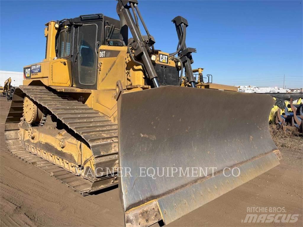CAT D6T LGPVPT Pásové dozéry