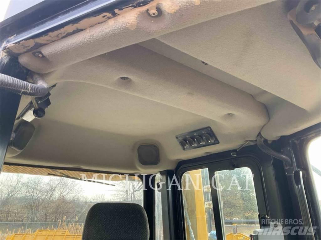 CAT D6TL AHZ24F Pásové dozéry