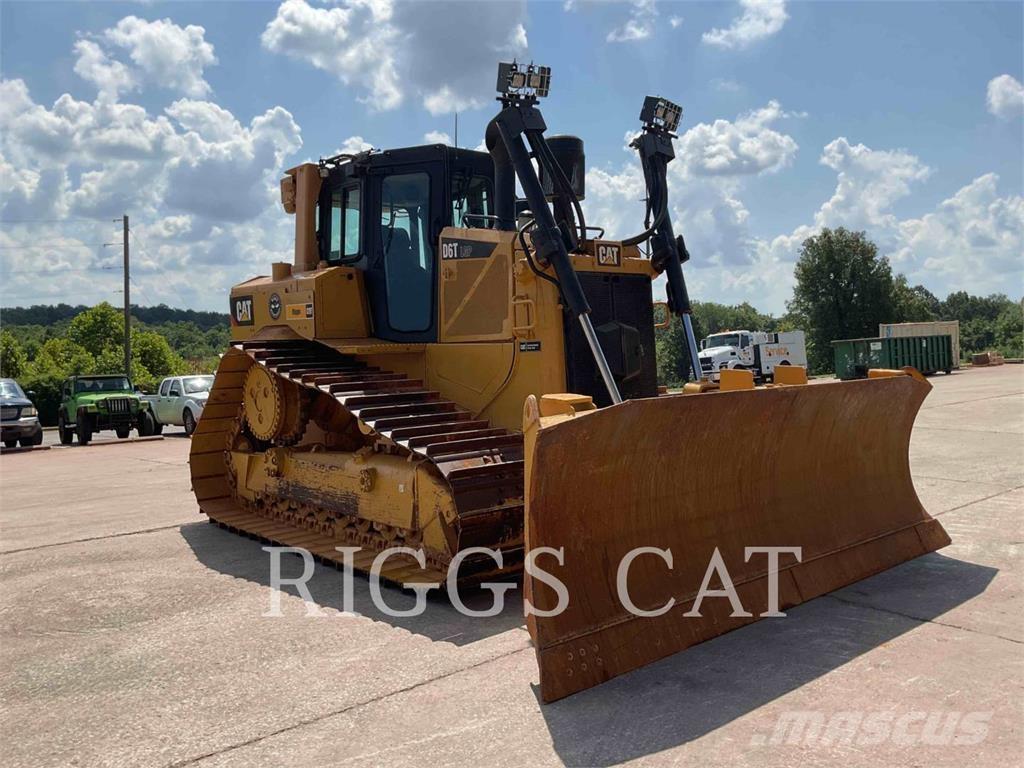 CAT D6TVP Pásové dozéry