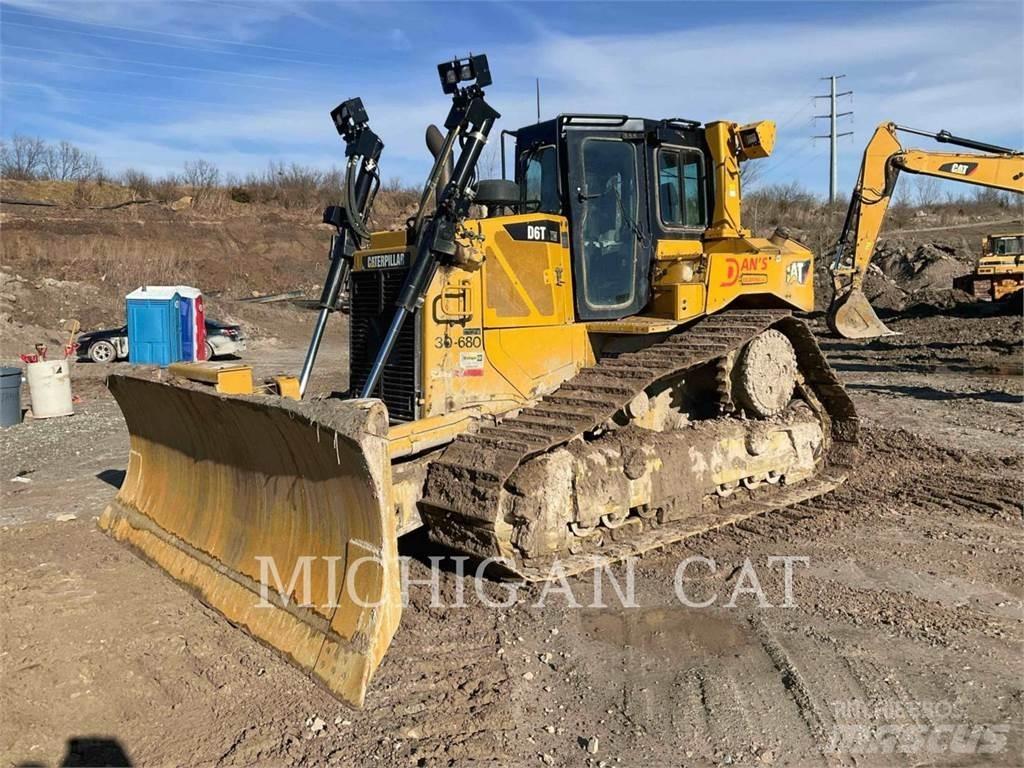 CAT D6TXW VZ2 Pásové dozéry