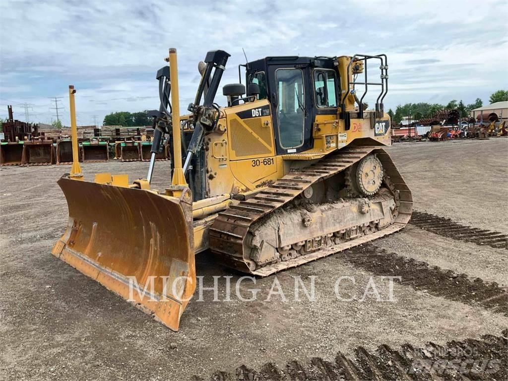 CAT D6TXW VZ24F Pásové dozéry