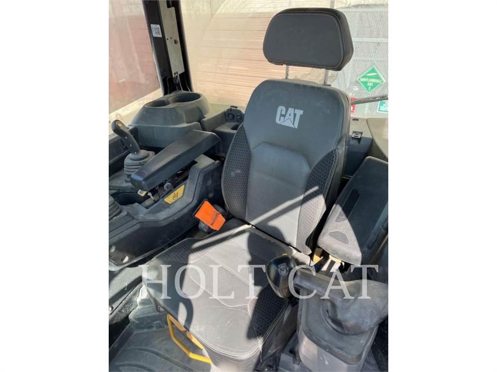 CAT D6XELGPVP3 Pásové dozéry