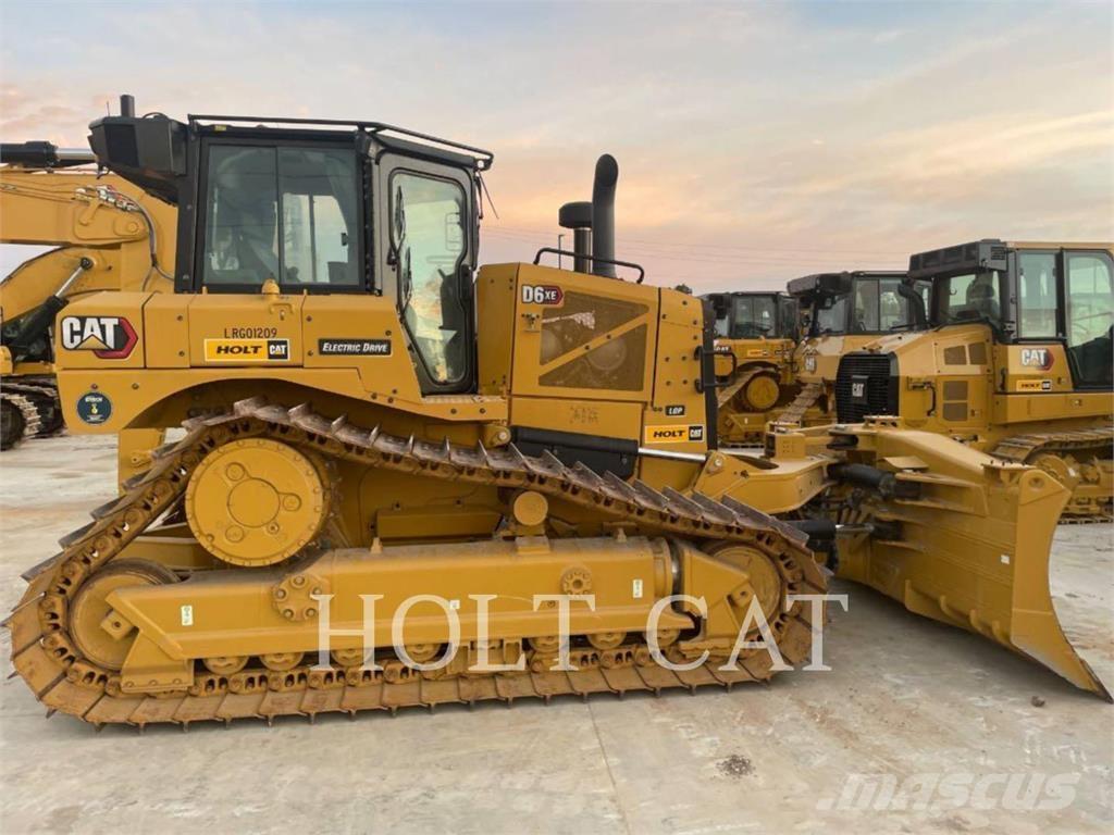 CAT D6XELGPVP3 Pásové dozéry