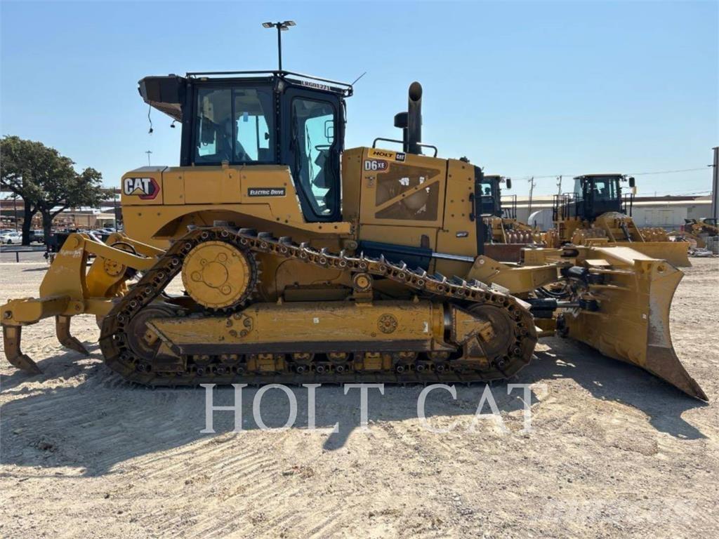 CAT D6XELGPVP3 Šmykom riadené nakladače