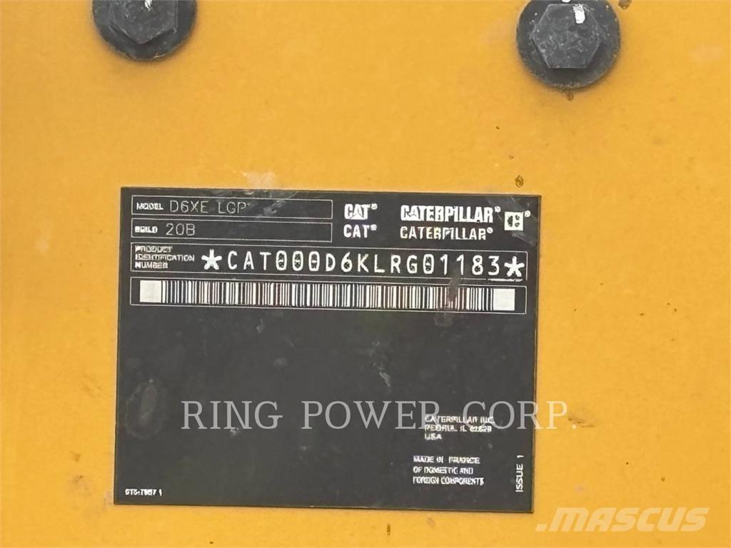 CAT D6XEVPAT Pásové dozéry