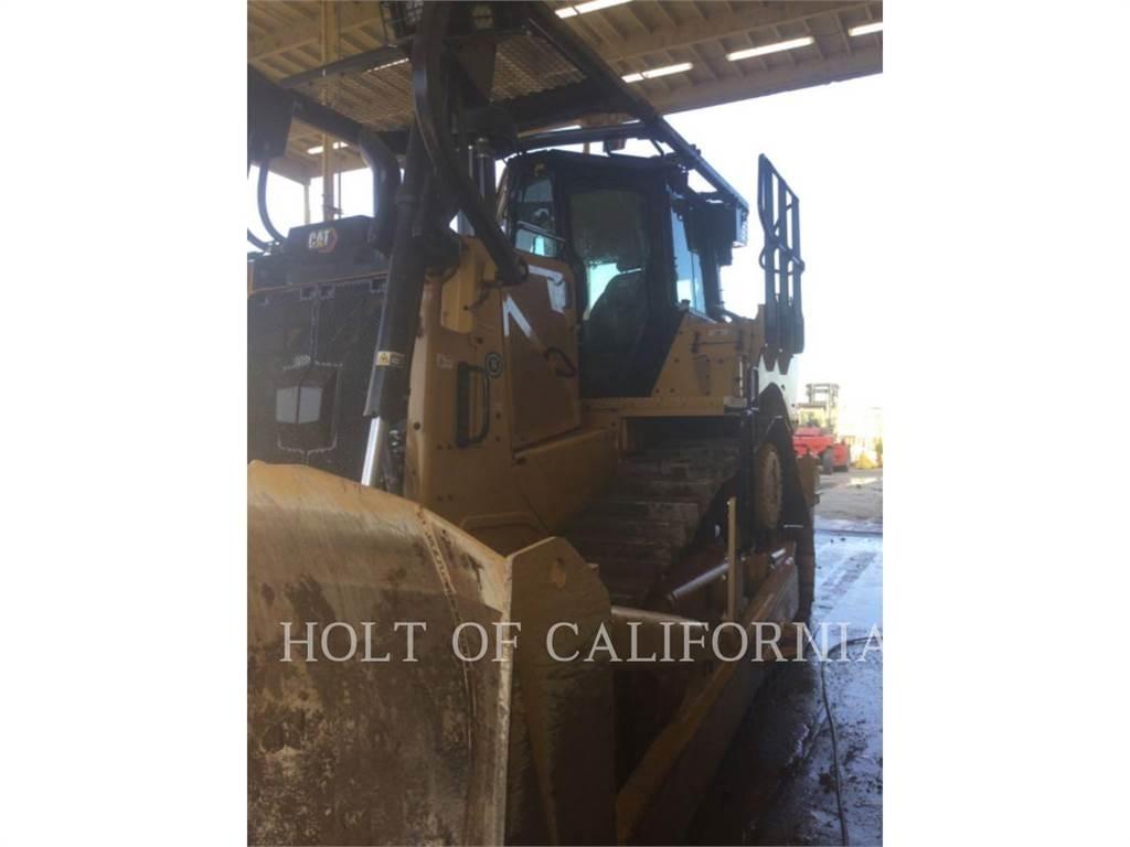 CAT D7 Pásové dozéry