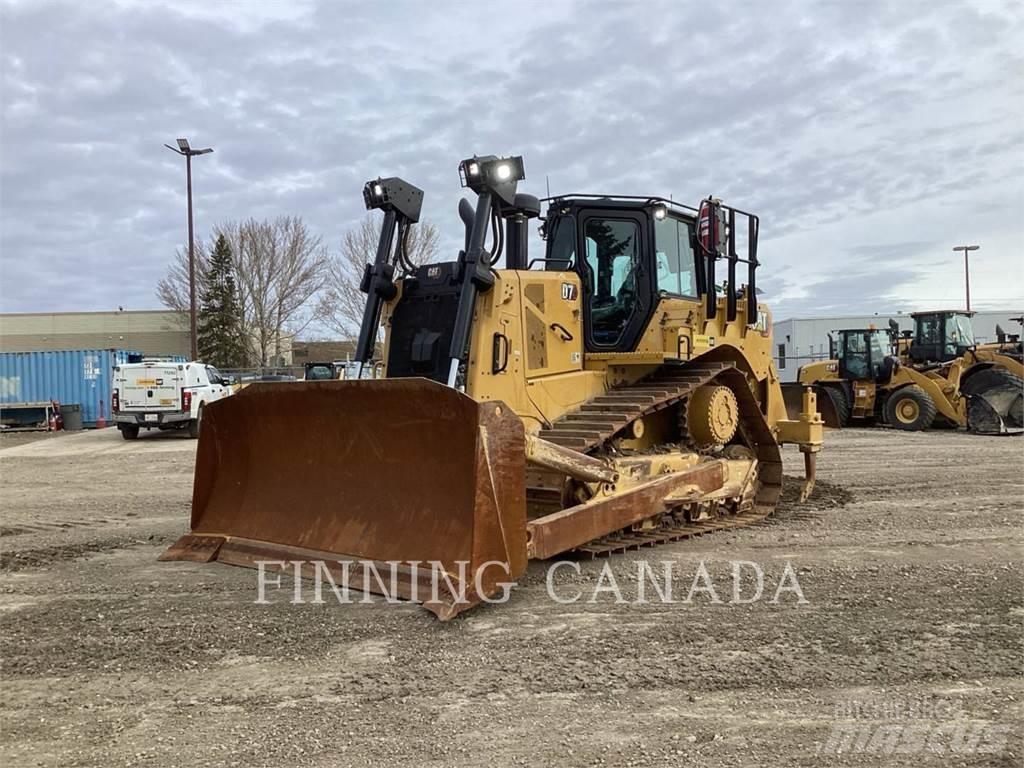 CAT D7-17 Pásové dozéry