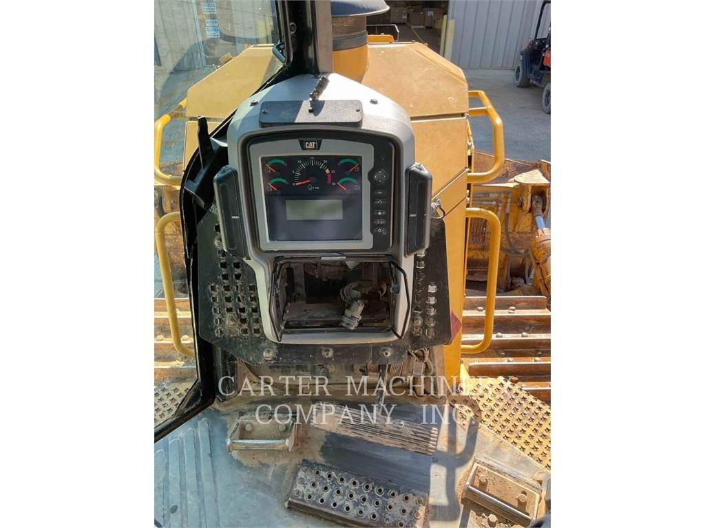 CAT D7E Pásové dozéry