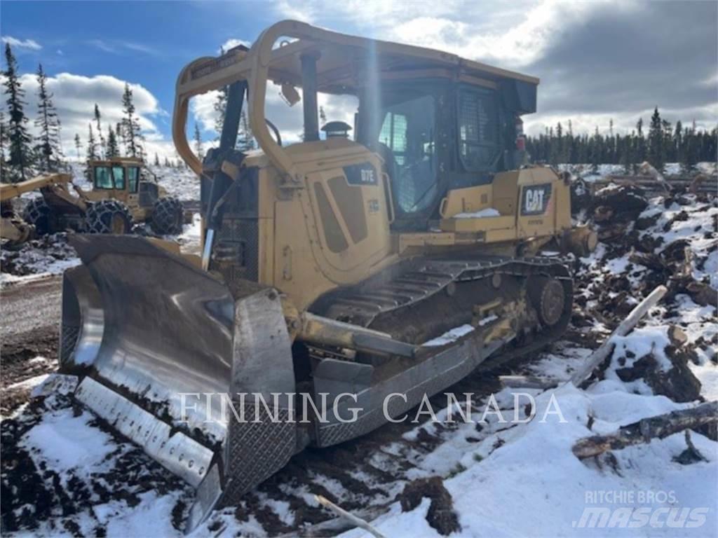 CAT D7E Pásové dozéry