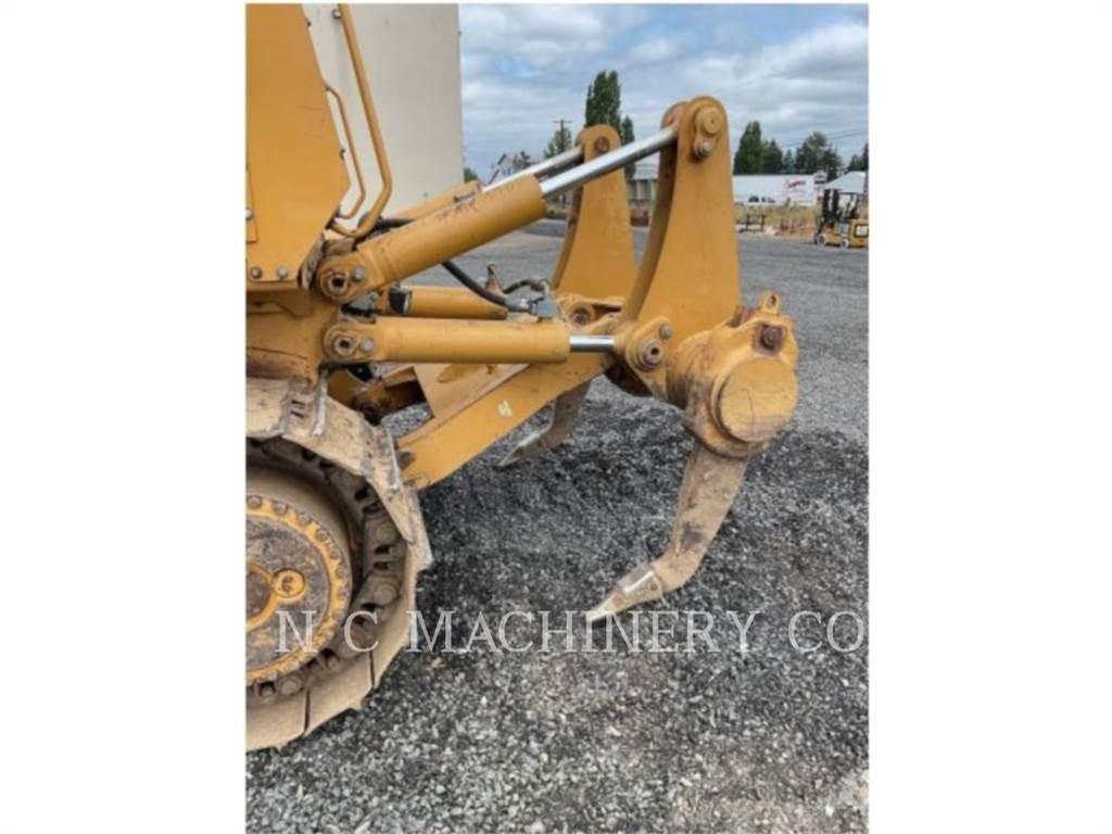 CAT D7E Pásové dozéry