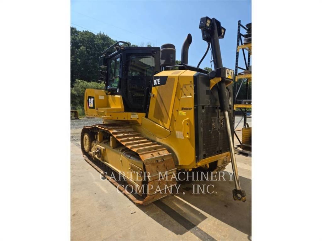 CAT D7E WCHIP Pásové dozéry
