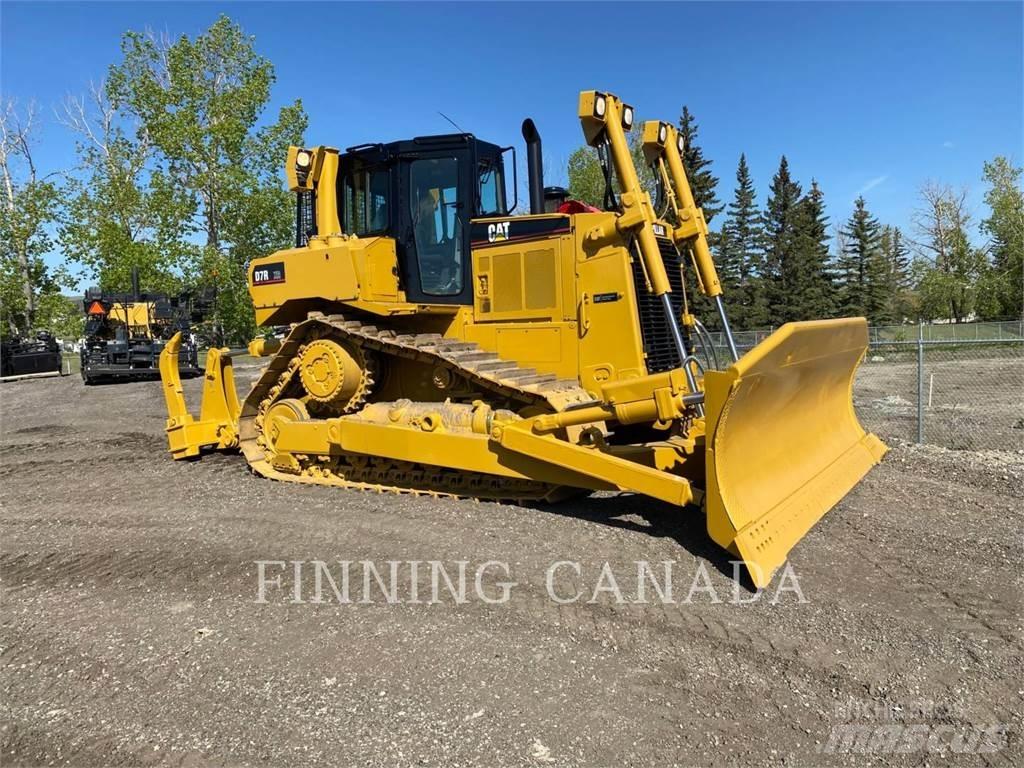 CAT D7R Pásové dozéry