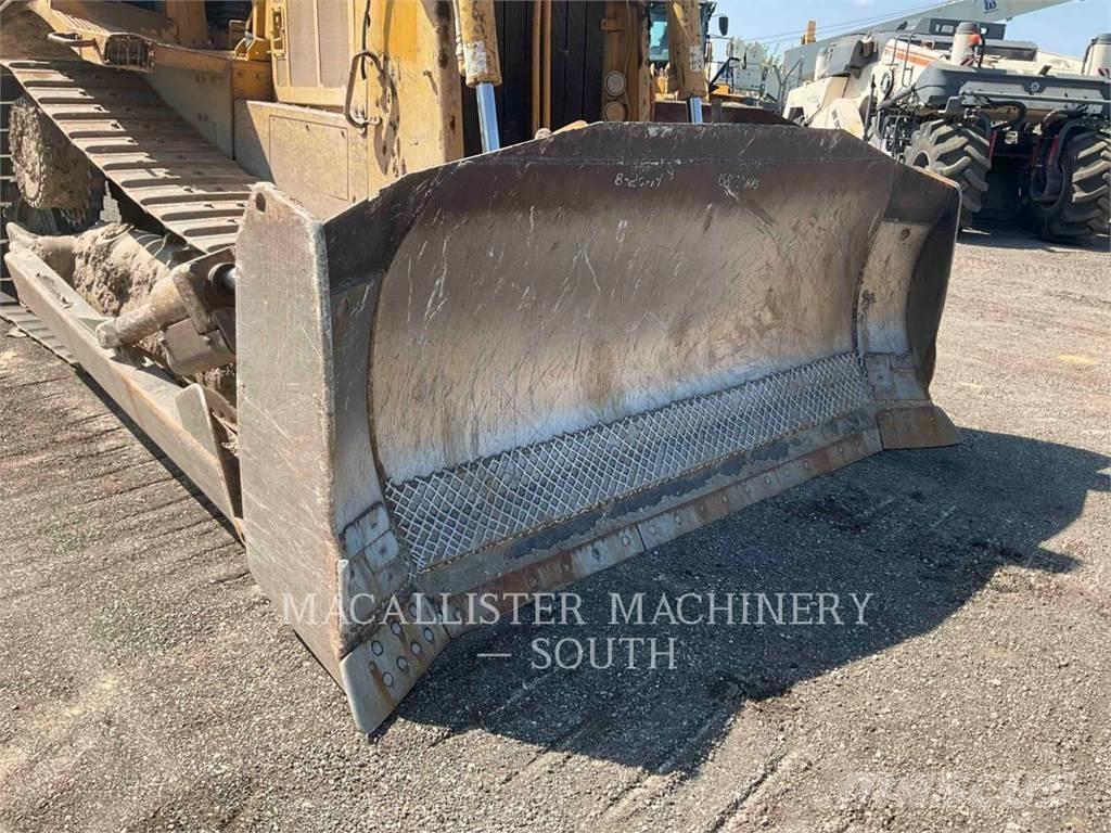 CAT D7R Pásové dozéry