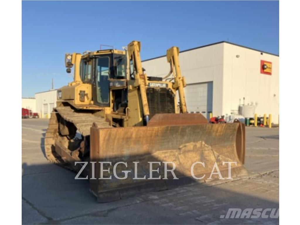 CAT D7R Pásové dozéry