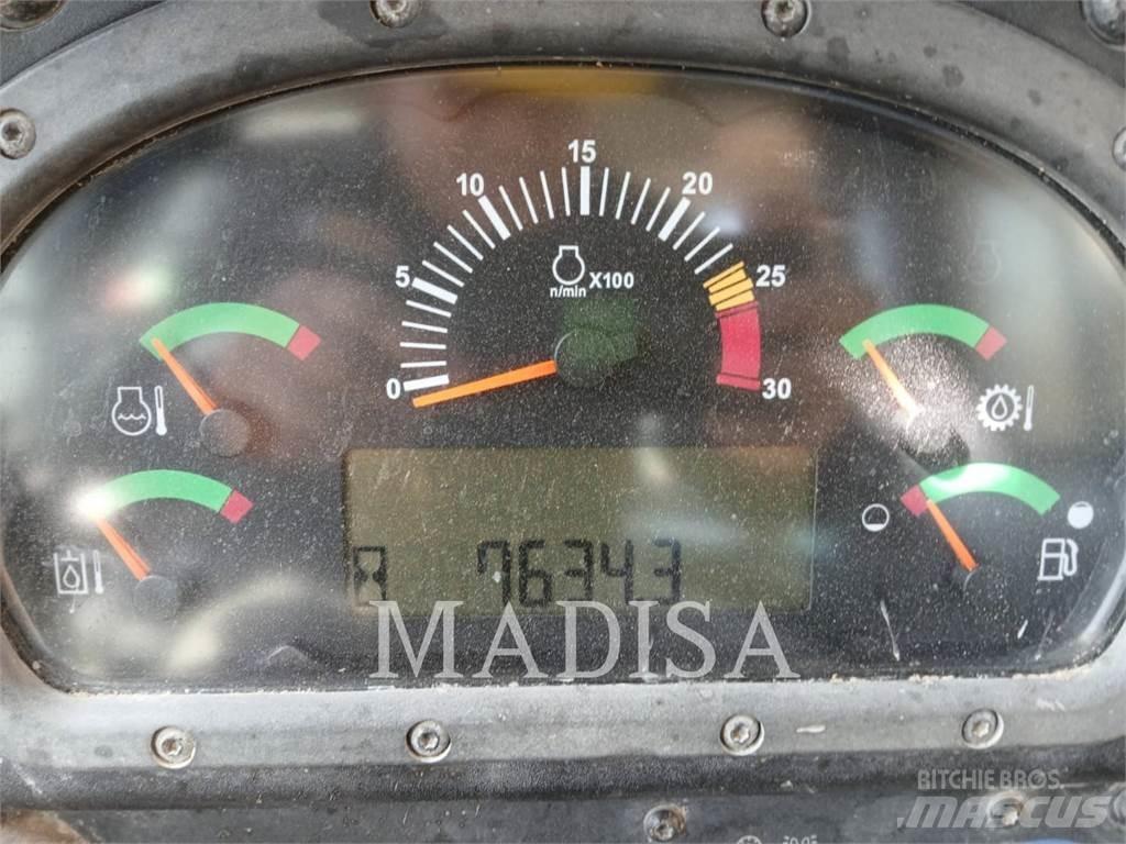 CAT D7R WHA Pásové dozéry