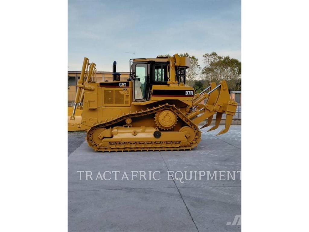 CAT D7RIIXR Pásové dozéry