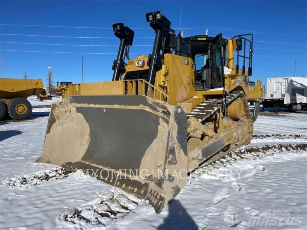CAT D8 Pásové dozéry
