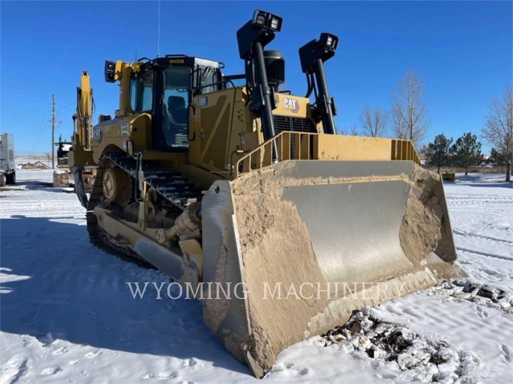 CAT D8 Pásové dozéry