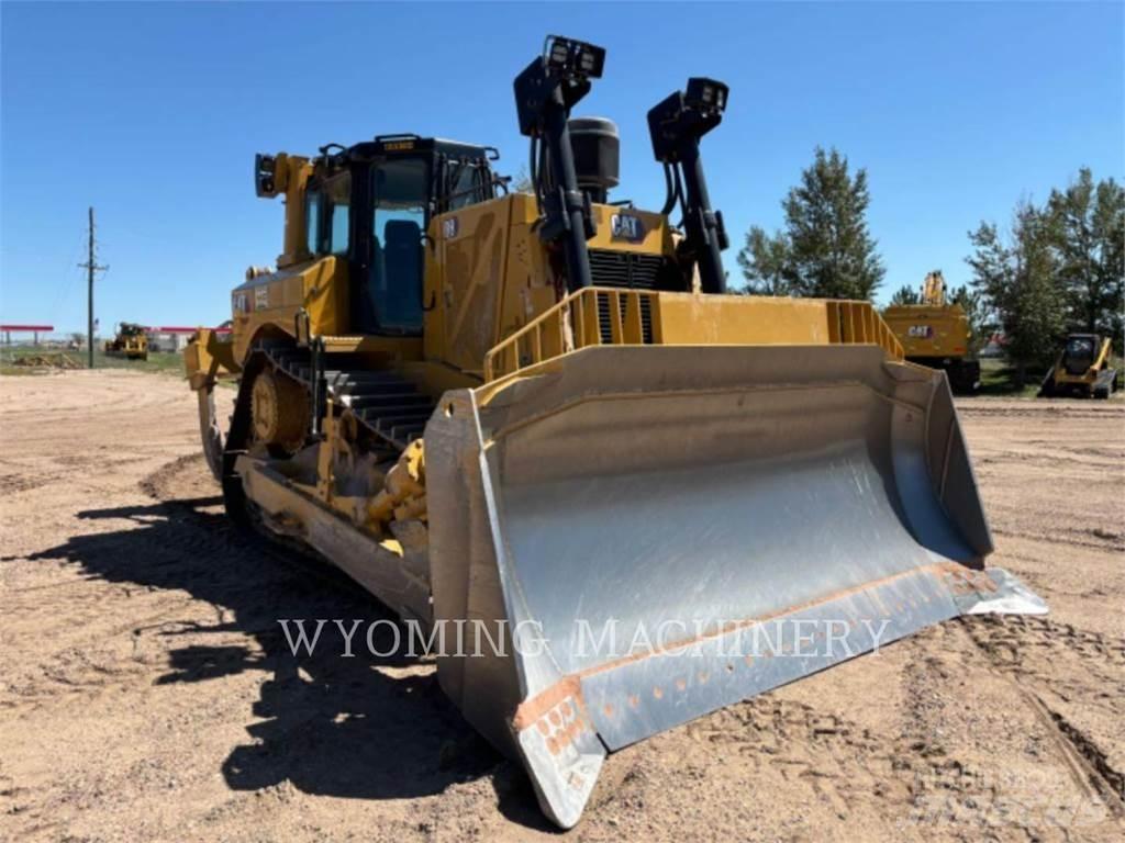 CAT D8 Pásové dozéry