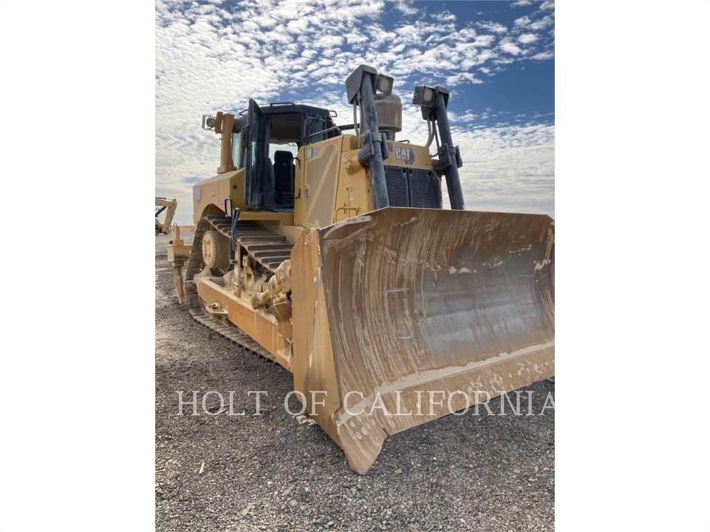 CAT D8 Pásové dozéry