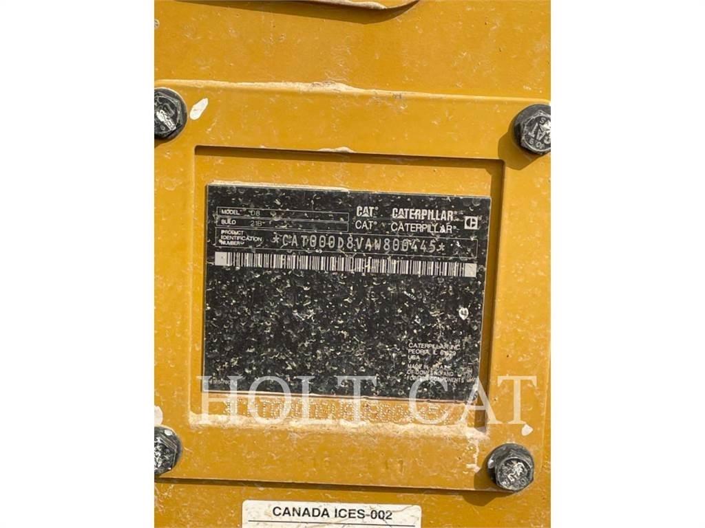 CAT D8 Pásové dozéry