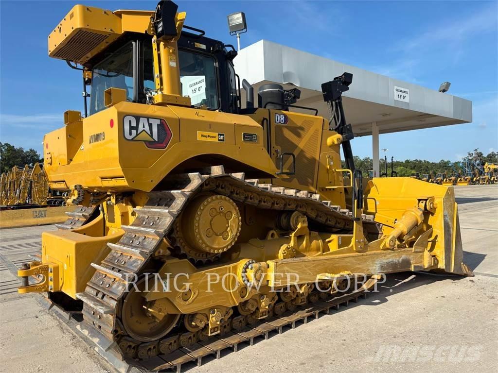CAT D8 Pásové dozéry