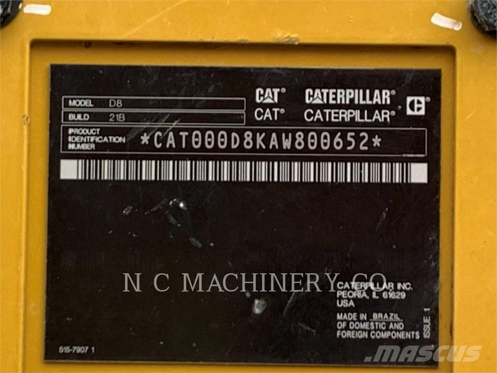 CAT D8 Pásové dozéry