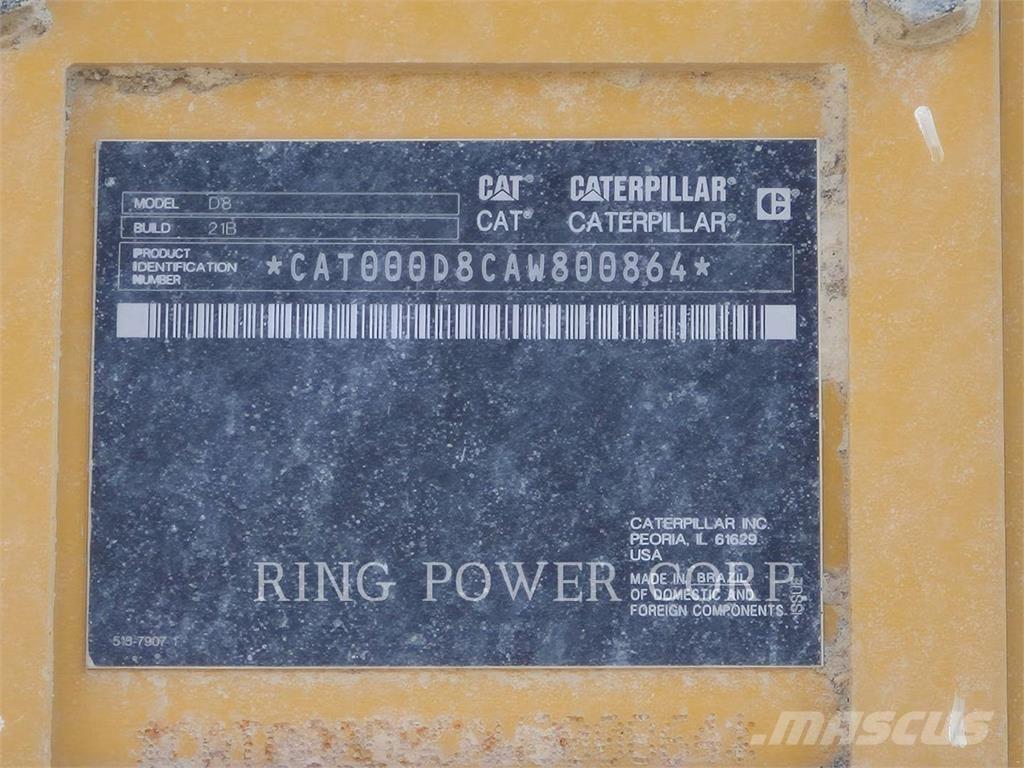 CAT D8 Pásové dozéry