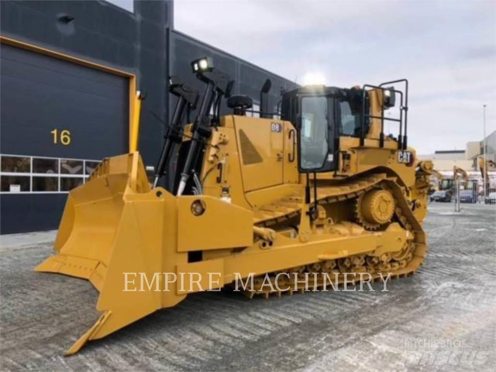 CAT D821 Pásové dozéry