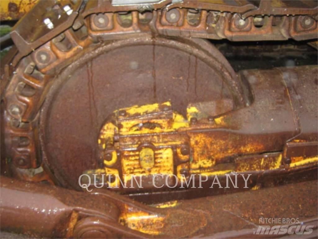 CAT D8H Pásové dozéry