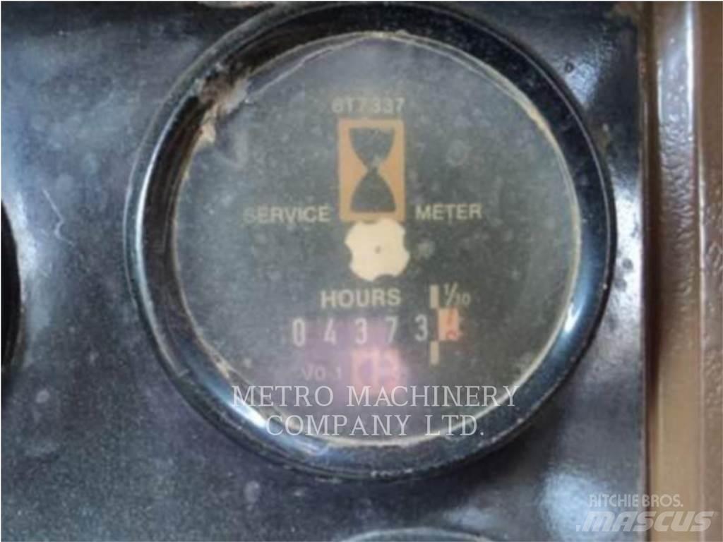 CAT D8L Pásové dozéry