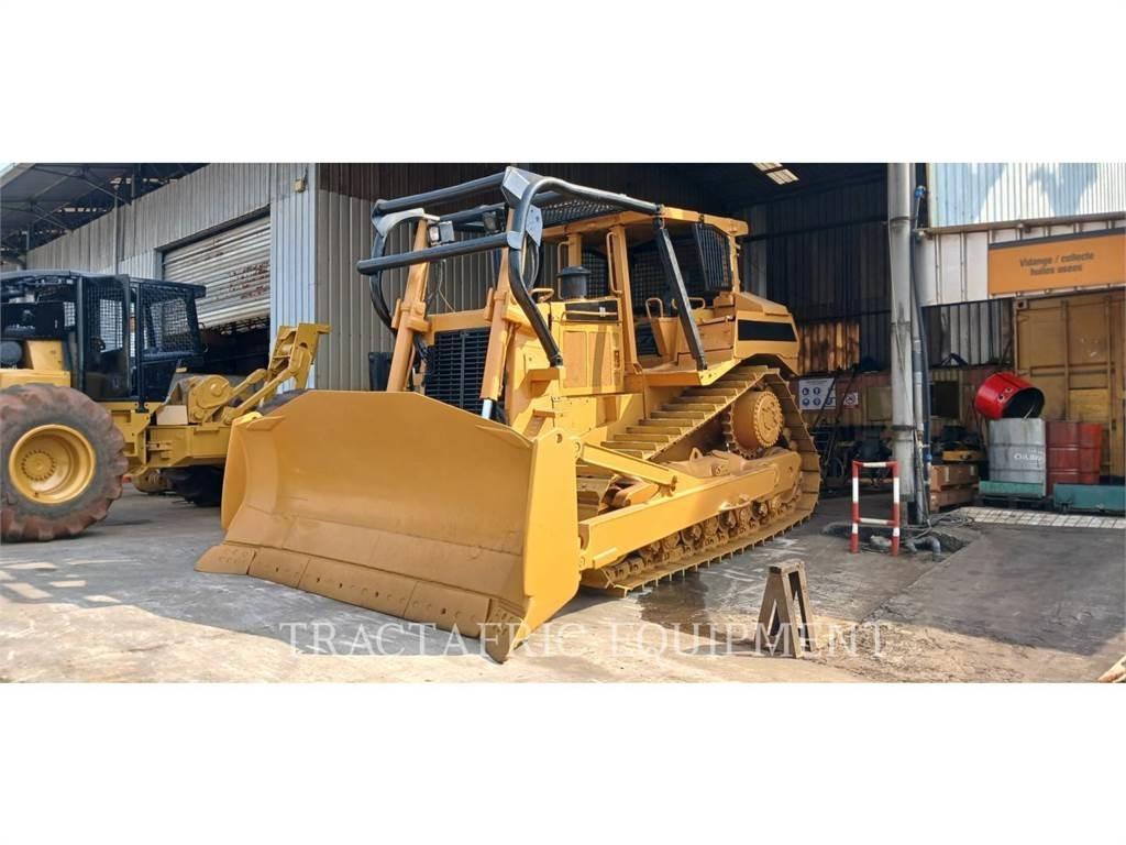 CAT D8N Pásové dozéry